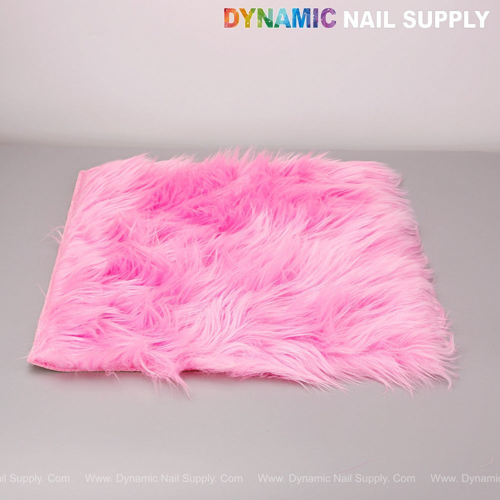 Hot Pink Faux Fur Mat for Salon Displays & Photos