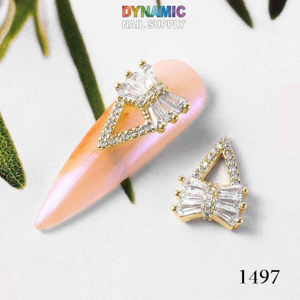 Luxury Nail Jewelry Stickers: Salon Buyer’s Guide
